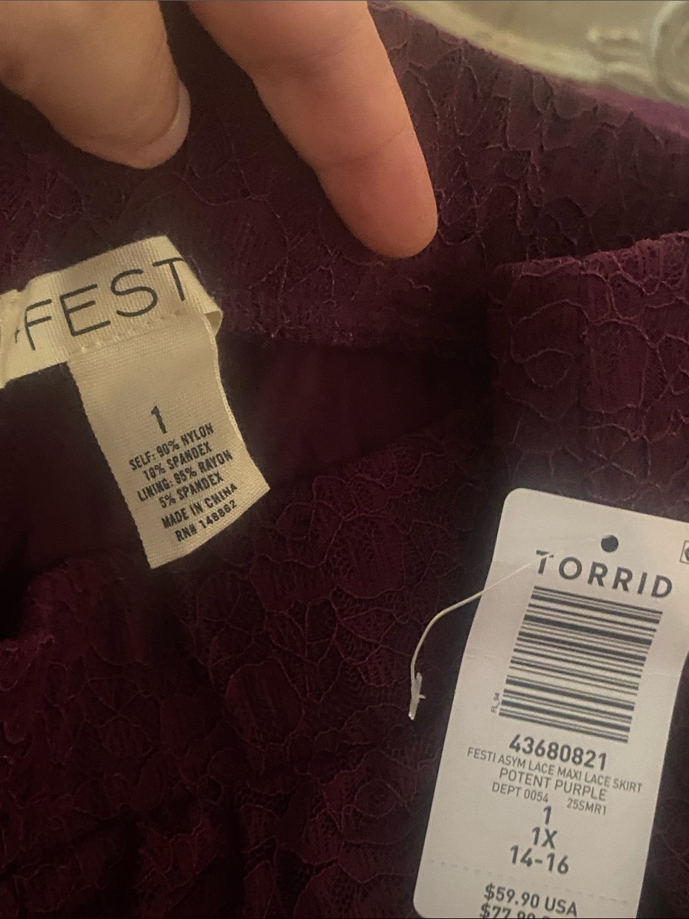 Torrid Festi Asymmetrical Lace Skirt 1X NWT - Picture 5 of 5